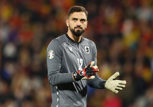 Dünyanın ən bahalı qapıçıları müəyyənləşib