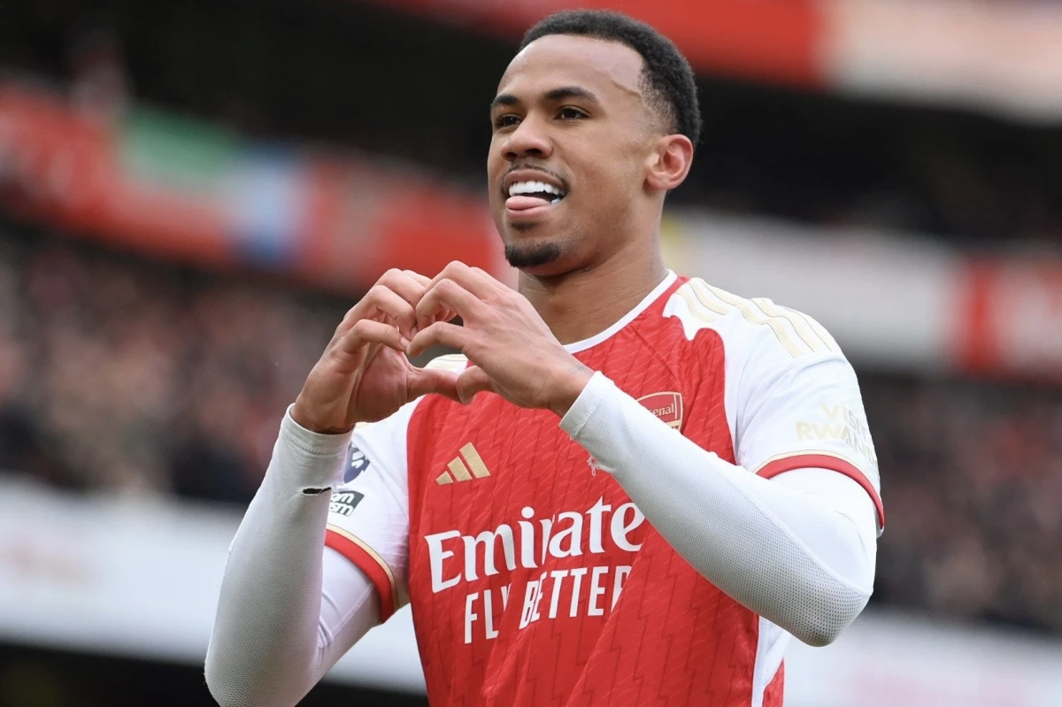 “Əl-Nəsr” “Arsenal”ın müdafiəçisi ilə maraqlanır