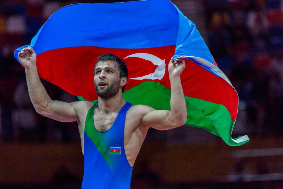 Eldəniz Əzizli 3-cü dəfə dünya çempionu olub