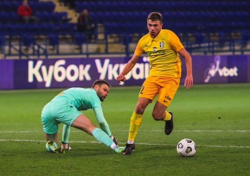 Emil Mustafayev Azərbaycana görə Ukrayna millisində oynamaqdan imtina edib