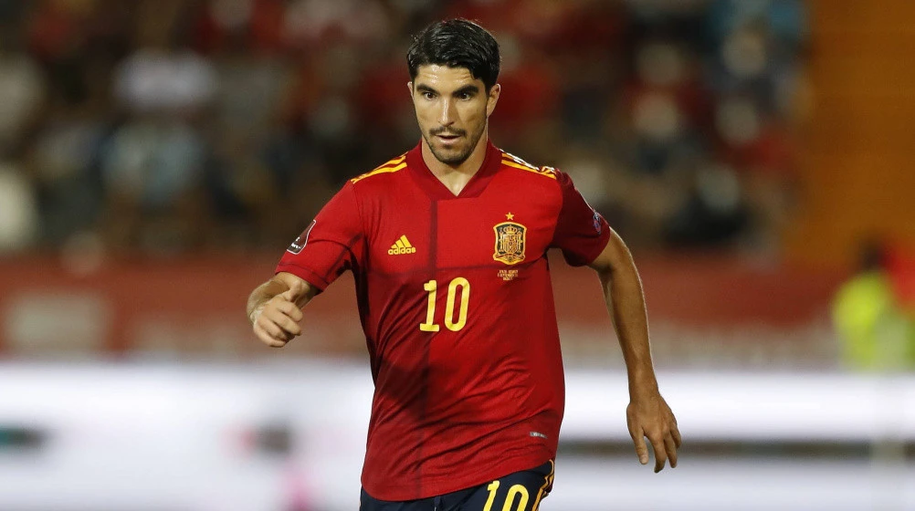 “Fənər” ispaniyalı futbolçu ilə maraqlanır