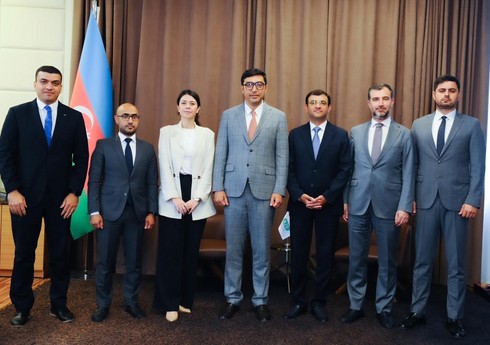 Fərid Qayıbov İslam Əməkdaşlıq Təşkilatı Gənclər Forumunun baş katibini qəbul edib