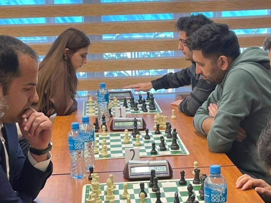 FHN-in əməkdaşı şahmat yarışında gümüş medal qazanıb