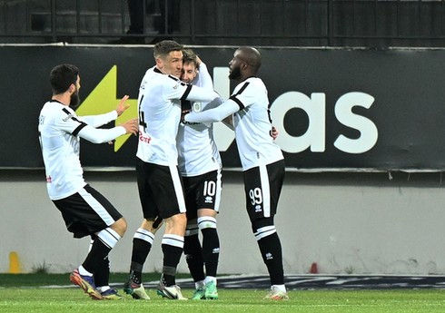 Filip Ozobiç “Neftçi”nin heyətində 15-ci qolunu vurub