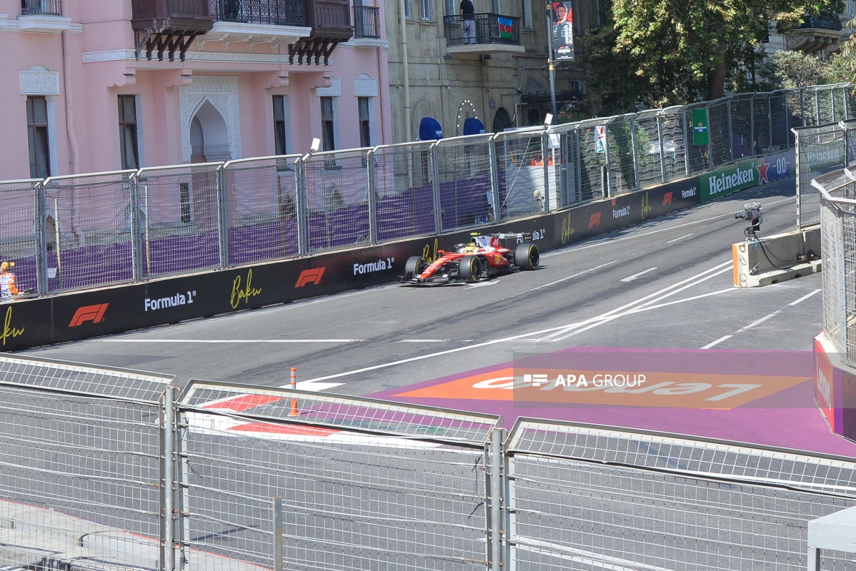 “Formula 2”: İkinci əsas yarışa start verildi