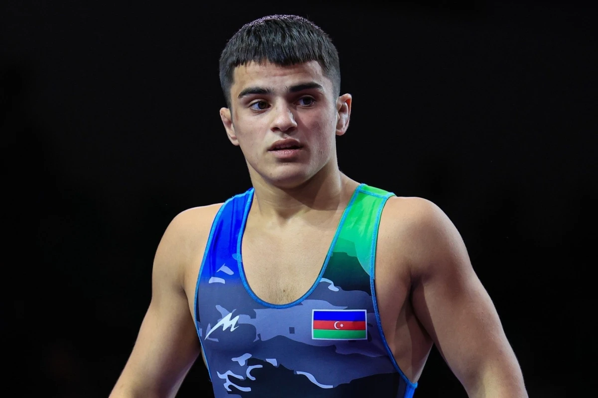 Güləşçilərimiz “Çempionlar” turnirində daha 2 medal qazanıb