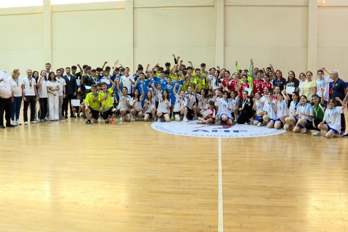 Həndbol üzrə ölkə birinciliyinə tekun vurulub