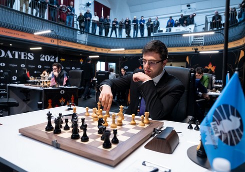 İddiaçılar Turniri: Nicat Abasov II turda Karuanaya məğlub olub