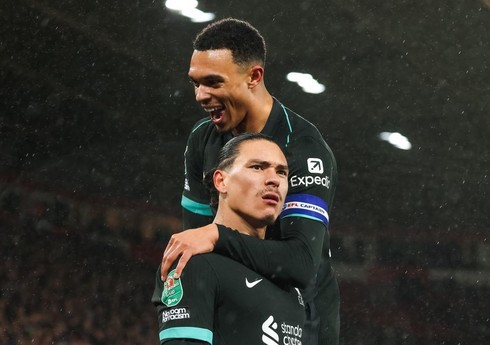 İngiltərə Liqa Kuboku: “Arsenal”, “Liverpul” və “Nyukasl” yarımfinala vəsiqə qazanıblar