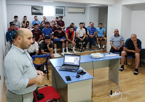 “İrəvan” komandasına danışılmış oyunlarla bağlı seminar keçirilib