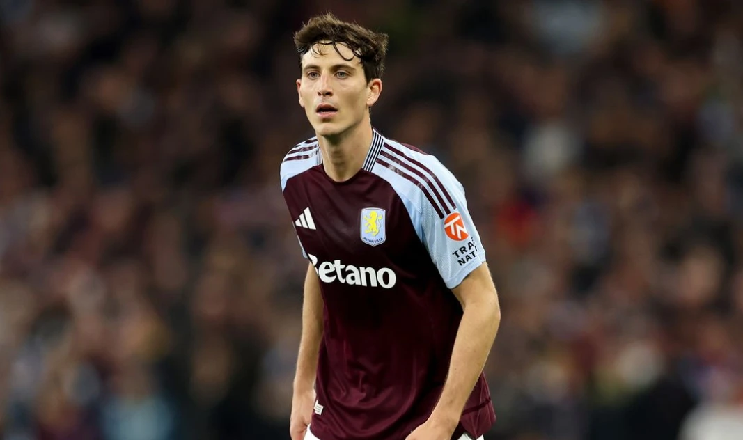 İspan futbolçu “Barselona” yolunda