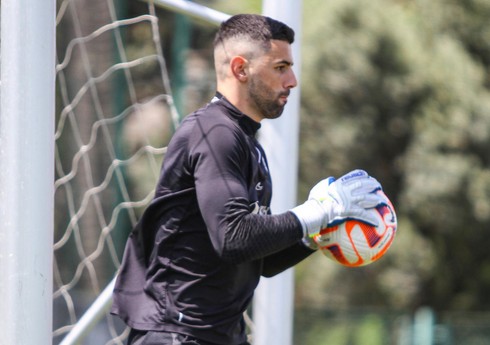 İvan Brkiç “Neftçi” ilə yeni müqavilə imzalayıb