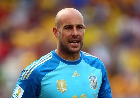 Karyerasını bitirən İspaniya millisinin sabiq qapıçısı "Vilyarreal"la anlaşıb