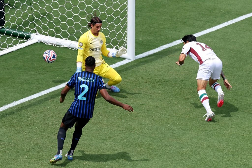 KDÇ: "İnter" “Fluminense”yə məğlub oldu - MÜBARİZƏNİ DAYANDIRDI - YENİLƏNİR