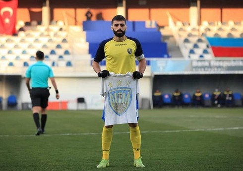 "Kəpəz" sabiq futbolçusunu transfer edib