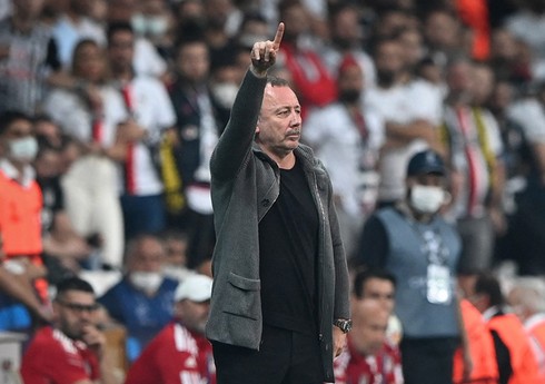 KİV: Sergen Yalçının "Neftçi"yə keçidi baş tutmayıb