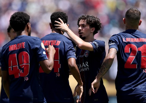 Klublararası DÇ: PSJ “Atletiko”nu darmadağın edib