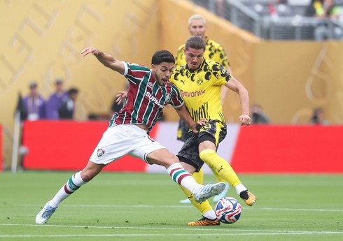 Klublararası dünya çempionatında "Borussiya" ilk oyununu keçirib