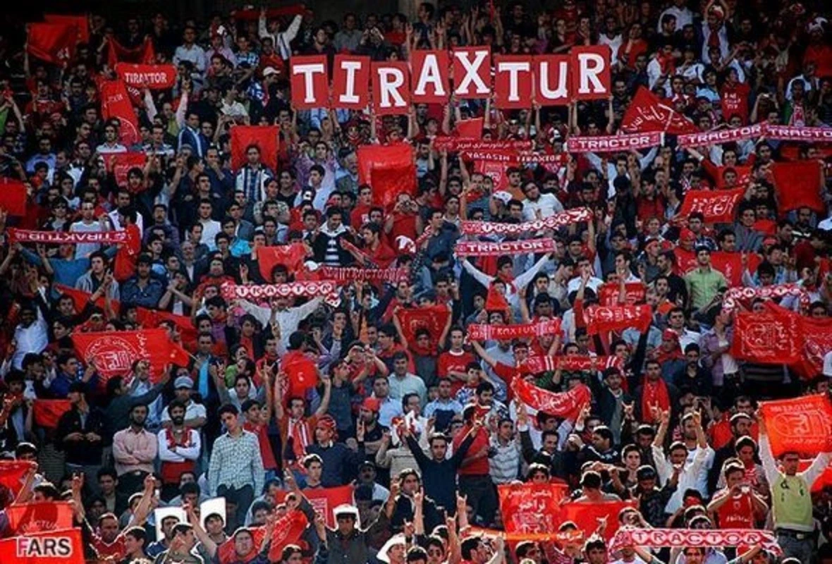 Klublarımız "Traktor"u belə təbrik etdilər  - FOTOLAR