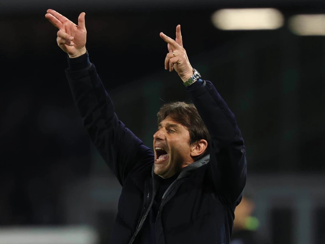 Konte sabiq komandasına qayıda bilər