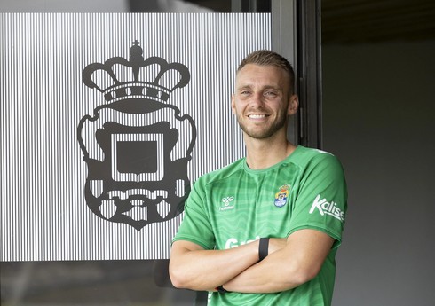 La Liqa klubunun qapıçısı oyun zamanı ciddi xəsarət alıb