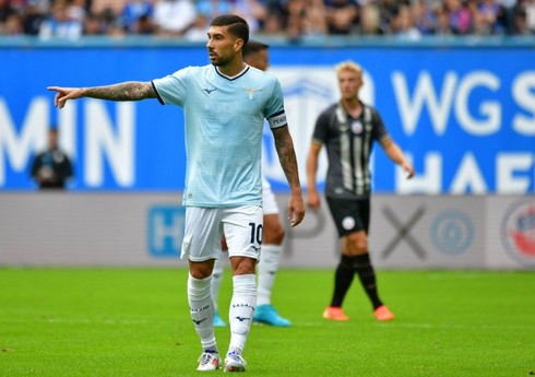 "Latsio"nun kapitanı yayda klubdan ayrıla bilər