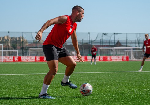 "Linkoln"un futbolçusu: "Qarabağ"la oyunda yaxşı nəticə üçün əlimizdən gələni edəcəyik"