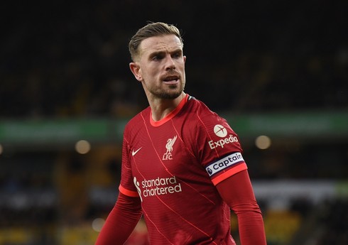 "Liverpul"un kapitanı 12 ildən sonra klubdan ayrılmağı düşünür