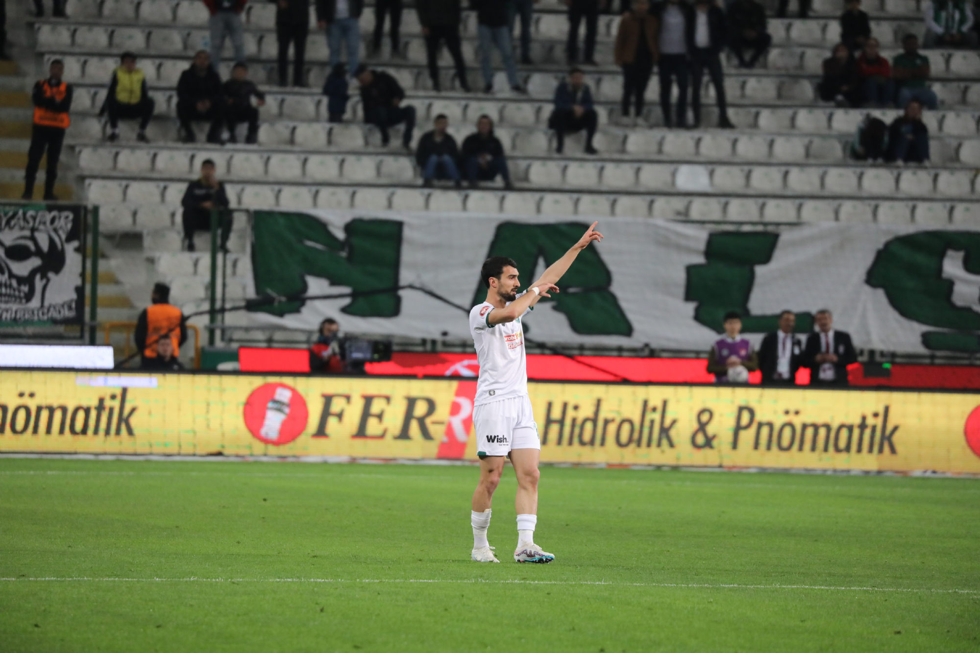 Mahir Emreli unikal rekorda imza atıb