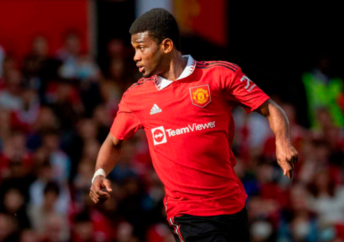 "Mançester Yunayted" futbolçusu ilə müqavilə müddətini artırıb