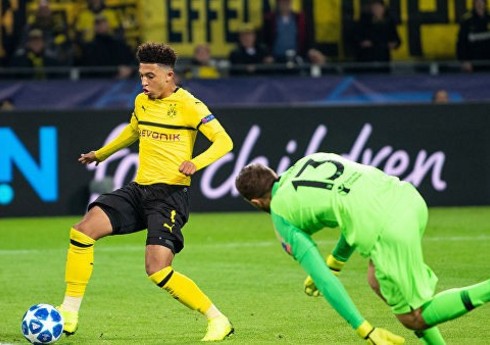 "Mançester Yunayted"in futbolçusu İngiltərəyə qayıtmaq istəmir