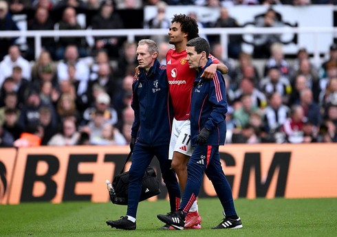 "Mançester Yunayted"in hücumçusu bir müddət yaşıl meydanlardan uzaq qalacaq