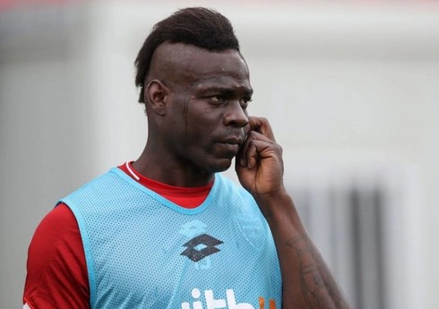 Mario Balotelli karyerasını Bolqarıstanda davam etdirəcək