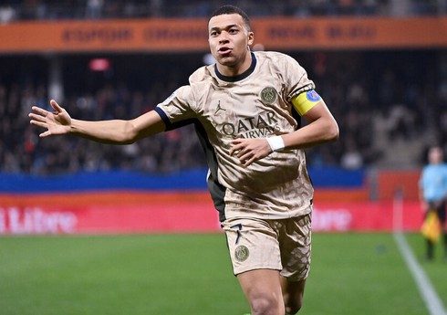 Mbappe PSJ-nin heyətində yubiley qoluna imza atıb