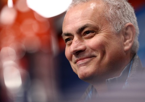 Mourinyo İspaniya millisini Avropa çempionatının ən böyük sürprizi adlandırıb