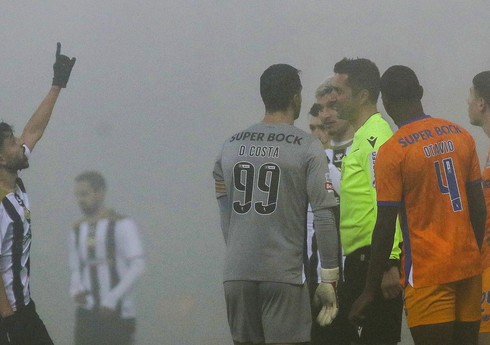 “Nasional”- “Porto” matçı duman səbəbindən ləğv edilib