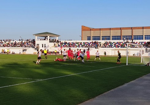 Naxçıvan şəhər stadionunda işıqlandırma sistemi yenilənir