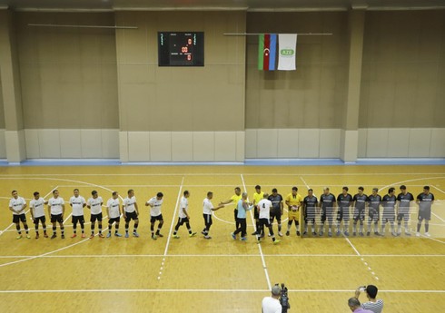 Naxçıvanın 100 illik yubileyi ilə əlaqədar dövlət qurumları arasında futzal yarışı keçirilir