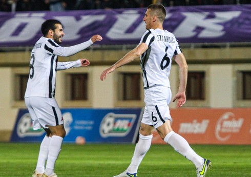 “Neftçi” iki aparıcı futbolçusuna yeni müqavilə təklif edib