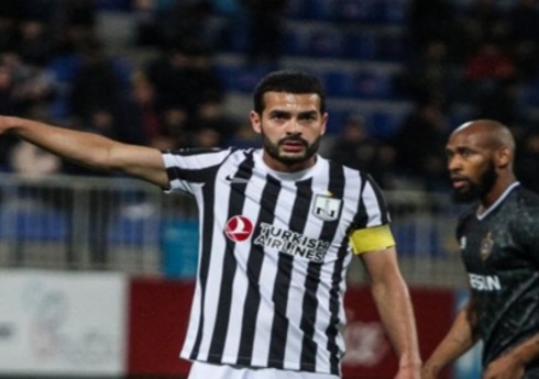 "Neftçi" klubunun kapitanı azarkeşlərdən üzr istəyib