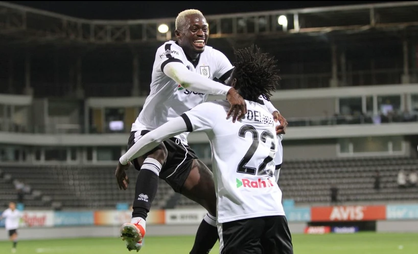 “Neftçi”dən İslandiya klubuna