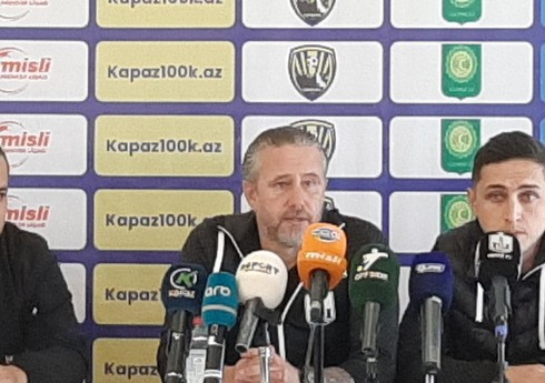 "Neftçi"nin baş məşqçisi: "Gəncədəki stadionda otun hündürlüyü böyük idi"