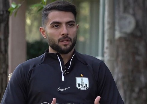"Neftçi"nin futbolçusu: "Çempionluq şansımız az ola bilər, amma mümkünsüz heç nə yoxdur"