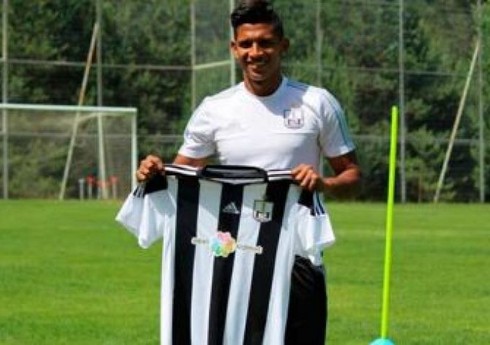 "Neftçi"nin sabiq futbolçusu Afrikada oynayacaq