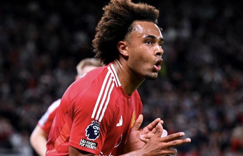 Niderland millisinin üzvü İtaliya yolunda