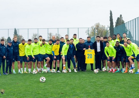 Paris Yay Paralimpiya Oyunlarının qalibi "Kəpəz"in düşərgəsinə baş çəkib