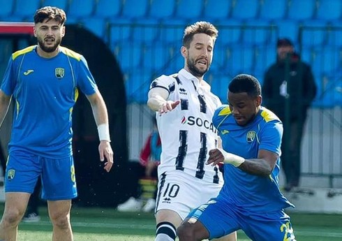 Premyer Liqa: "Kəpəz" - "Neftçi" matçında qalib müəyyənləşməyib