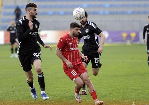 Premyer Liqada iki komandanın heç-heçə yubileyi olub