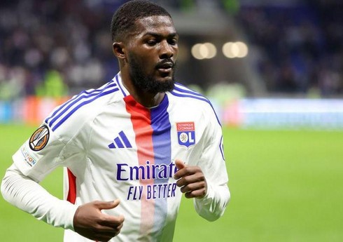 "Qalatasaray" Fransa klubunun futbolçusunu heyətinə qatmaq istəyir