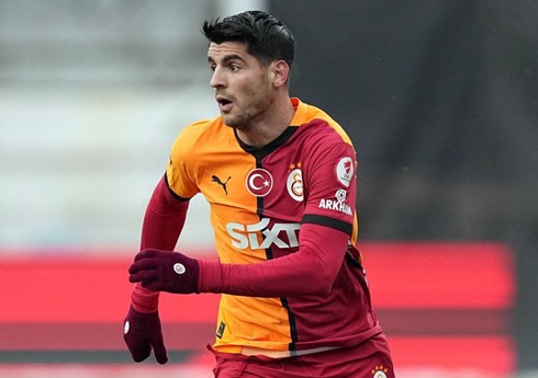 "Qalatasaray" məşhur hücumçusu ilə vidalaşıb